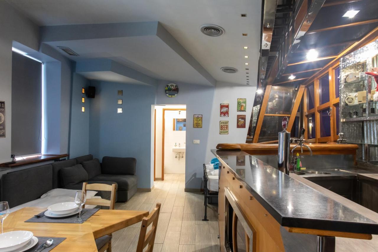 Stay In Pub Kamera Klub Apatment-City Center Любляна Экстерьер фото